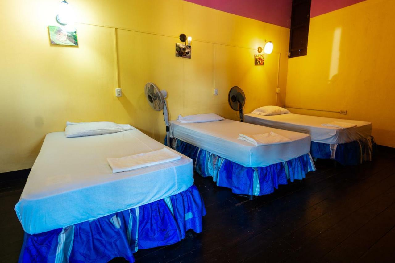 Hostal Lazybones León 部屋 写真