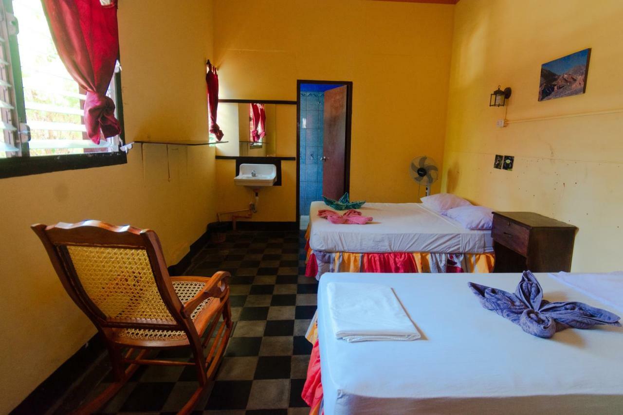 Hostal Lazybones León 部屋 写真