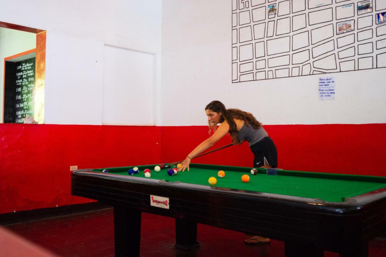 Hostal Lazybones León エクステリア 写真
